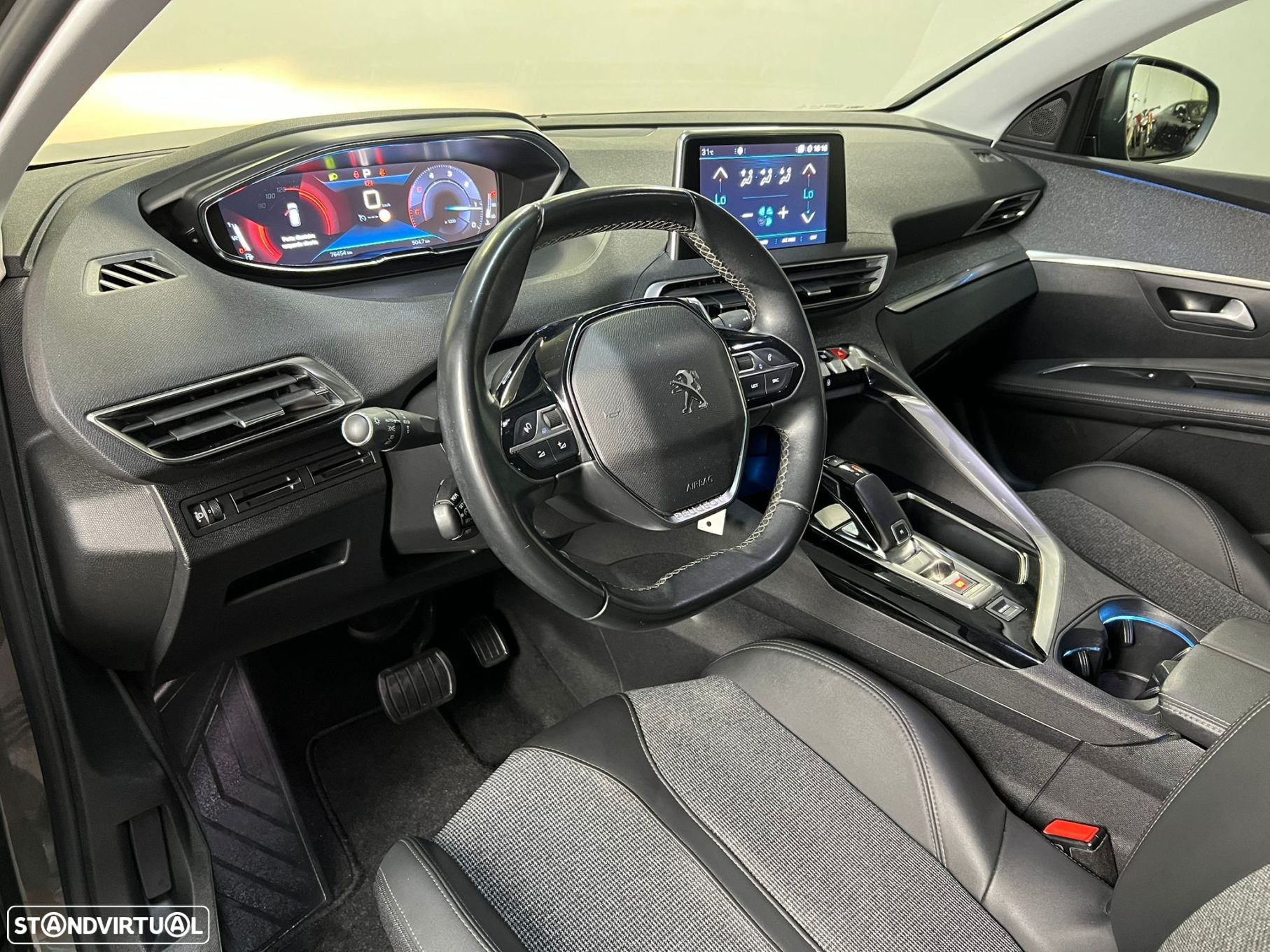 Peugeot 3008 1.5 BlueHDi Allure Pack EAT8 - 5