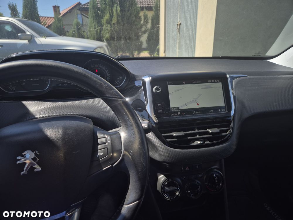 Peugeot 2008 - 5