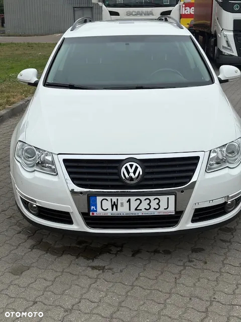 Volkswagen Passat 2.0 TDI Comfortline - 12