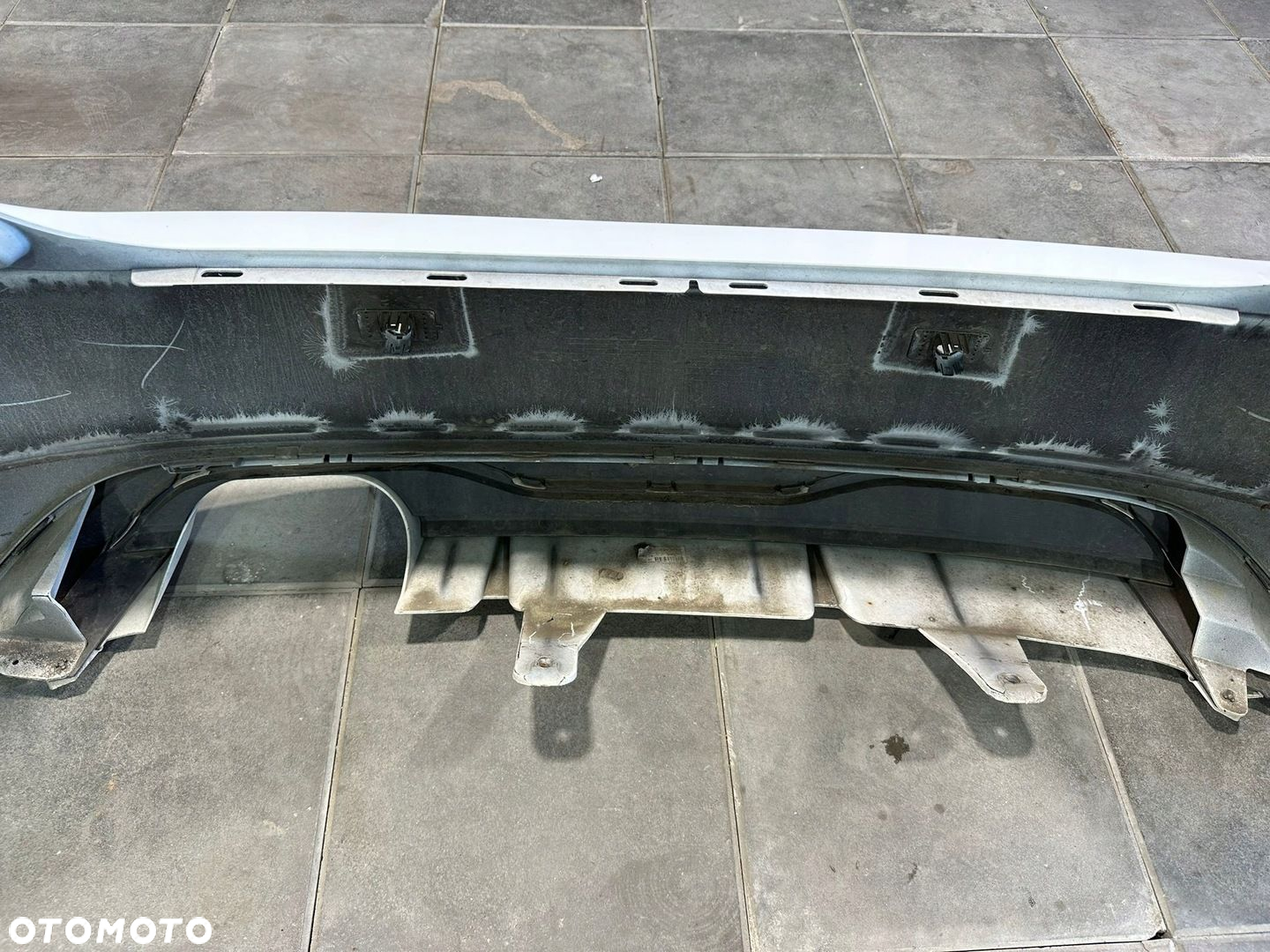 ZDERZAK TYL TYLNY FORD FIESTA MK8 ST-LINE ST X4 PDC - 4