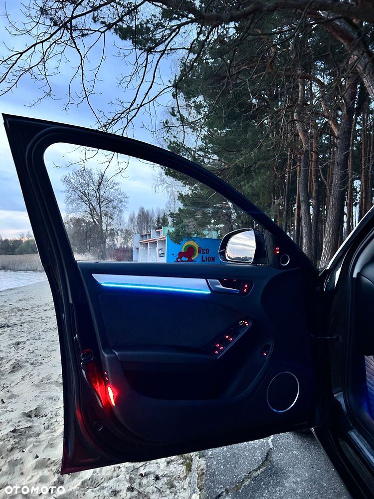 Audi A4 Avant 2.0 TDI - 16