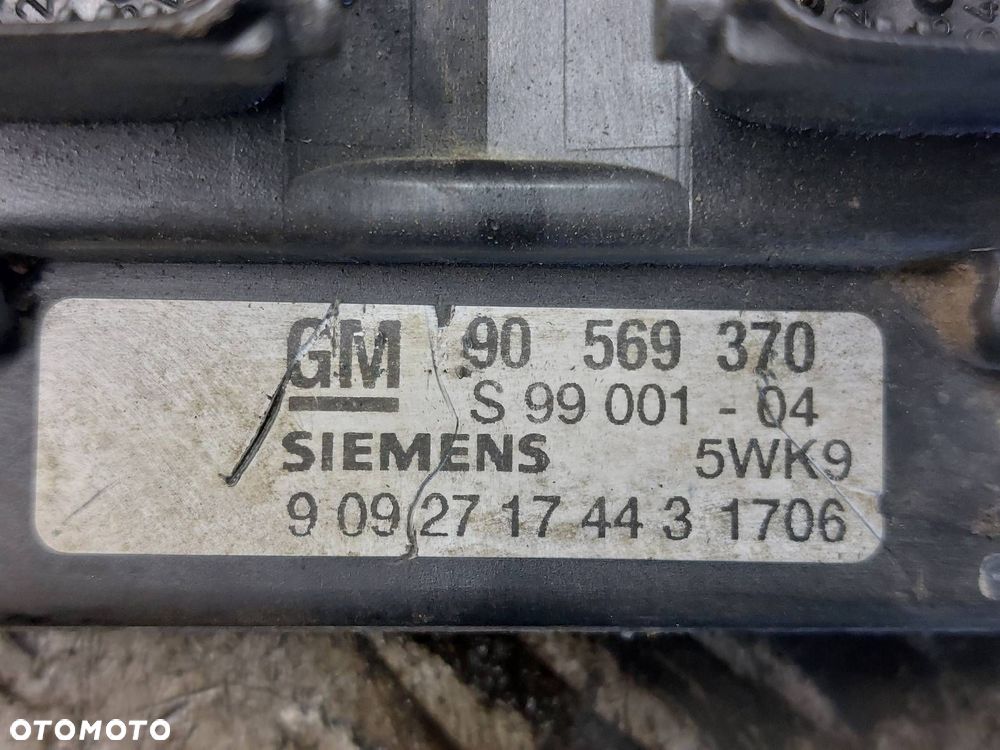 ZESTAW STARTOWY OPEL ZAFIRA A 1.8 16V 90569370 - 2
