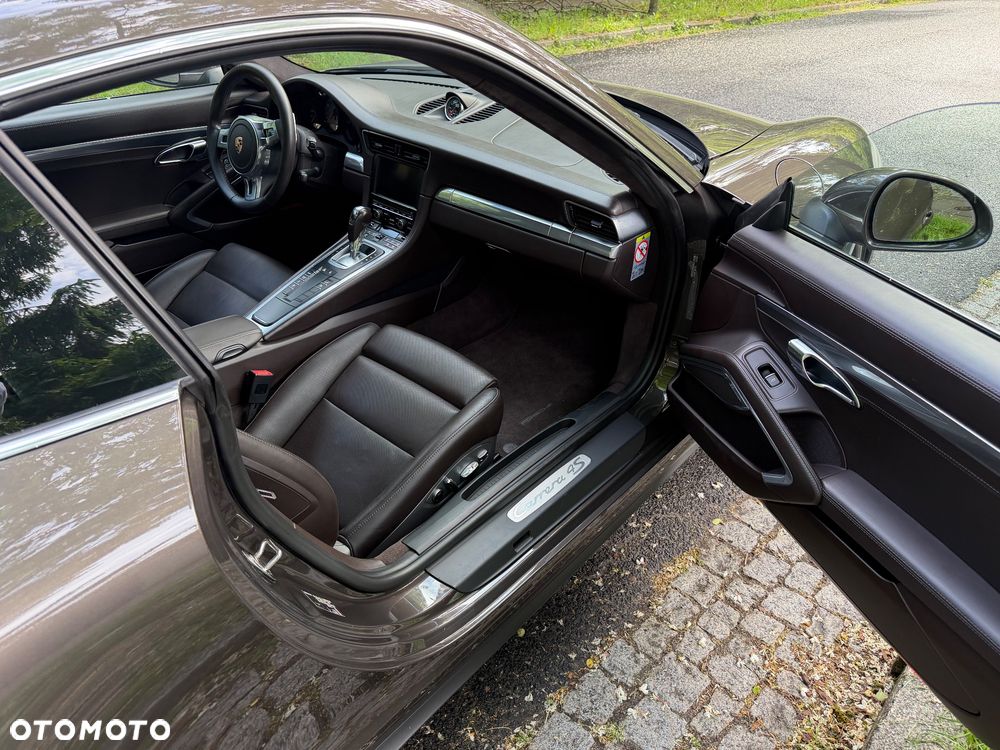Porsche 911 Carrera 4S PDK - 7