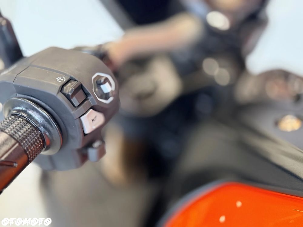 Honda CB - 7