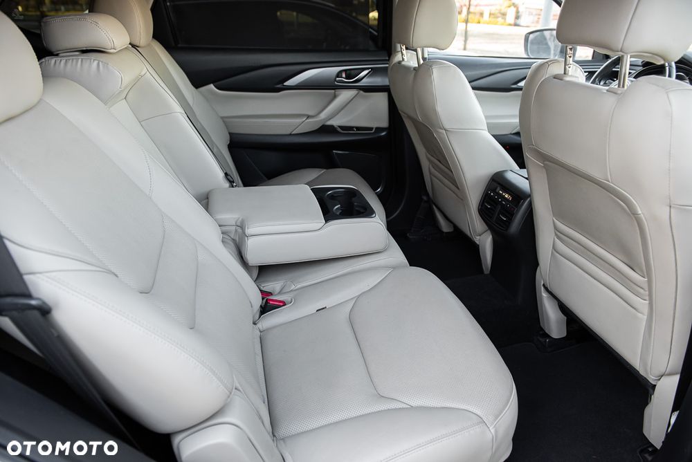 Mazda CX-9 - 33