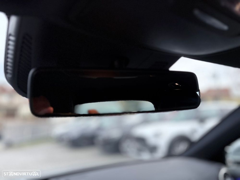 Mercedes-Benz A 180 7G-DCT Progressive - 52