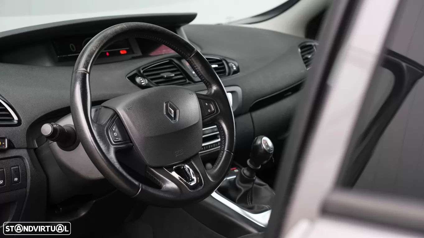 Renault Grand Scénic 1.5 dCi Dynamique S SS - 12