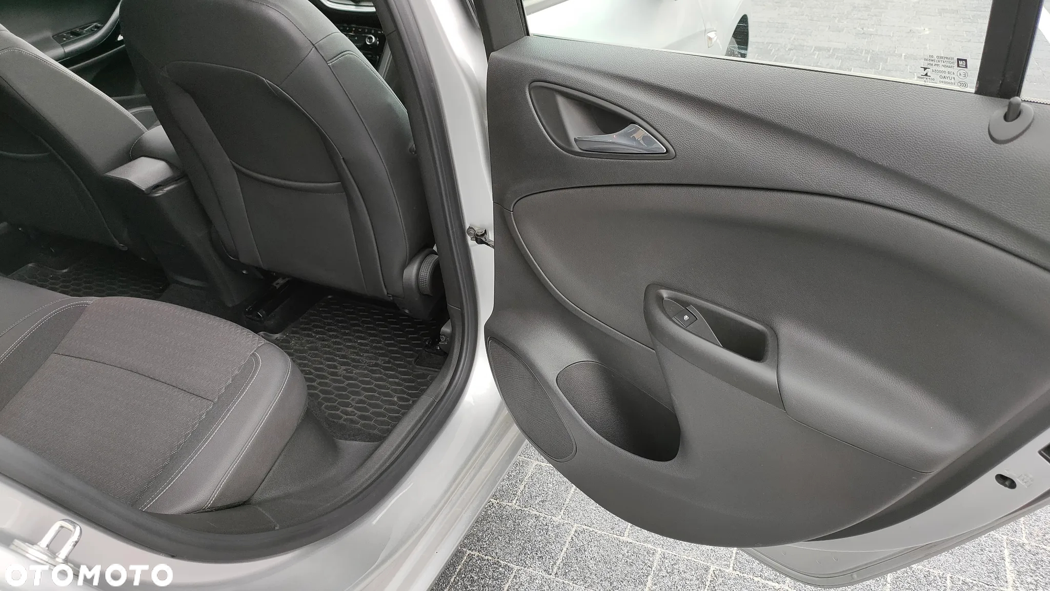 Opel Astra V 1.6 CDTI Dynamic S&S - 30