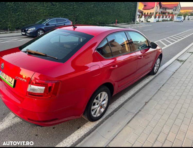 Skoda Octavia 1.2 TSI ACTIVE DSG - 5