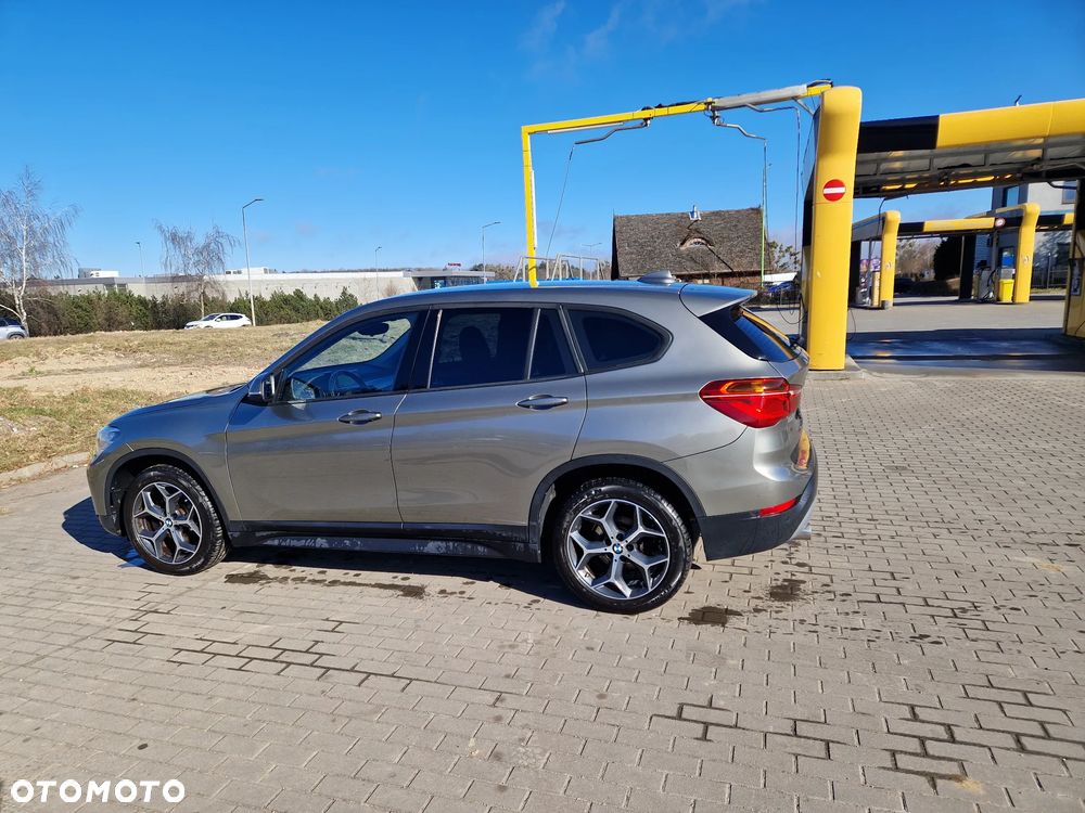 BMW X1 sDrive18i - 7