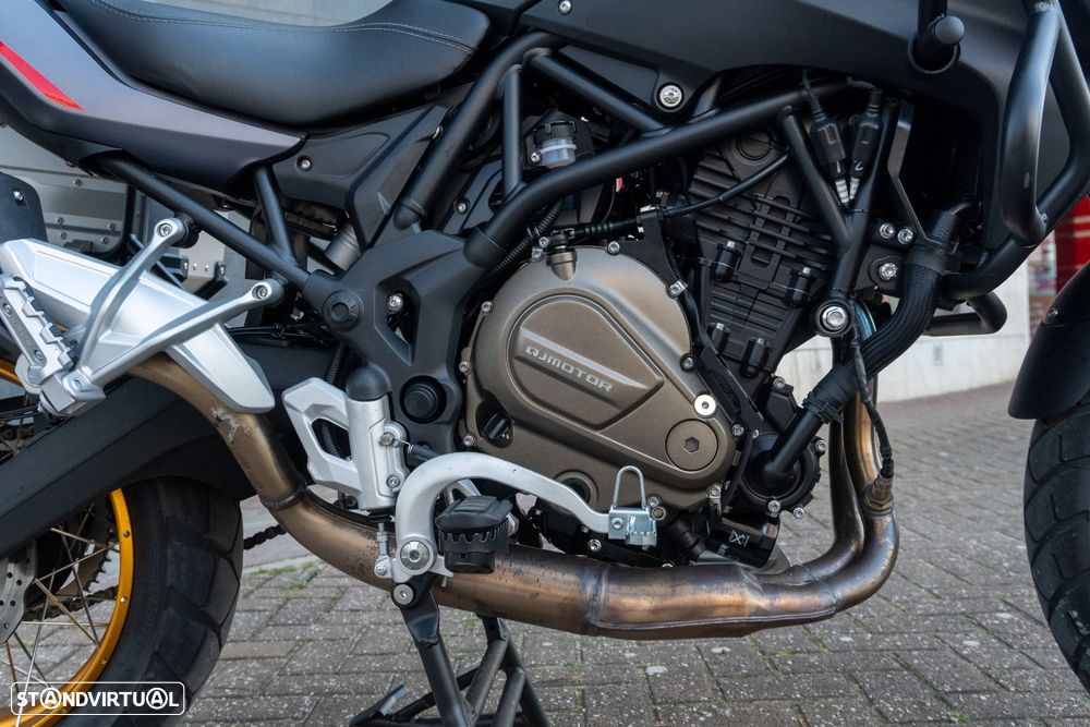 QJ Motor SRT 700X 700 SX - 3