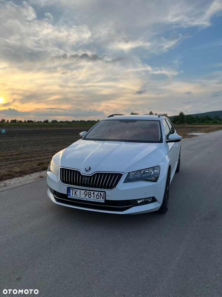 Skoda Superb 1.6 TDI DSG Active - 10