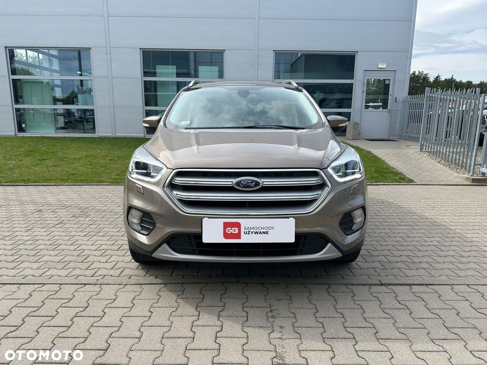 Ford Kuga - 3