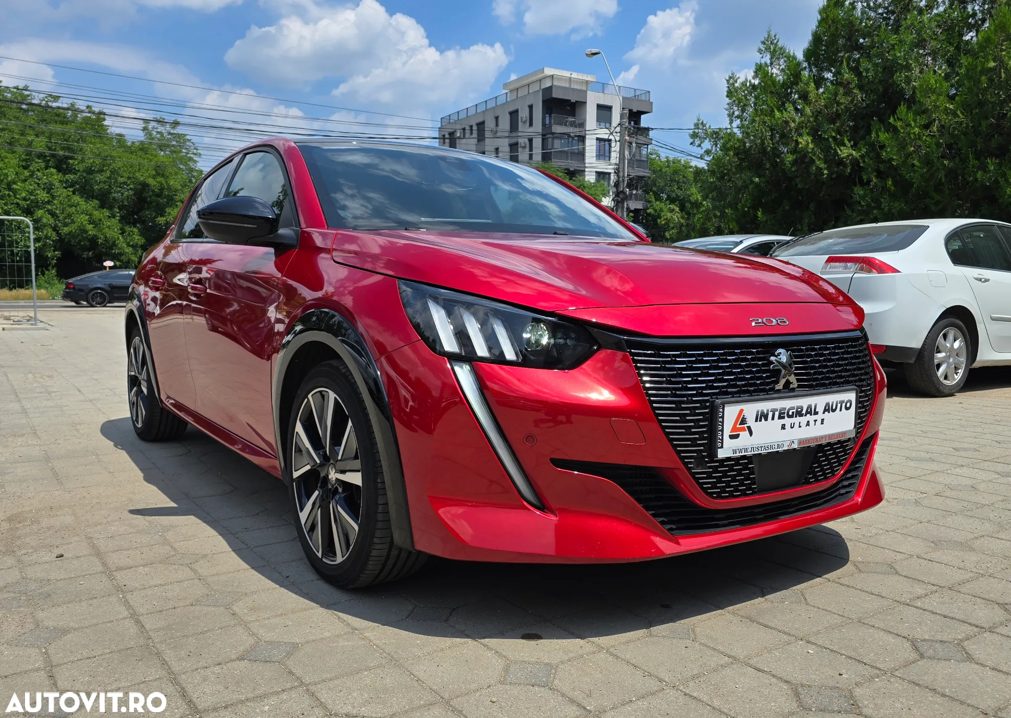 Peugeot 208 1.2 L PureTech STT EAT8 GT Line - 3