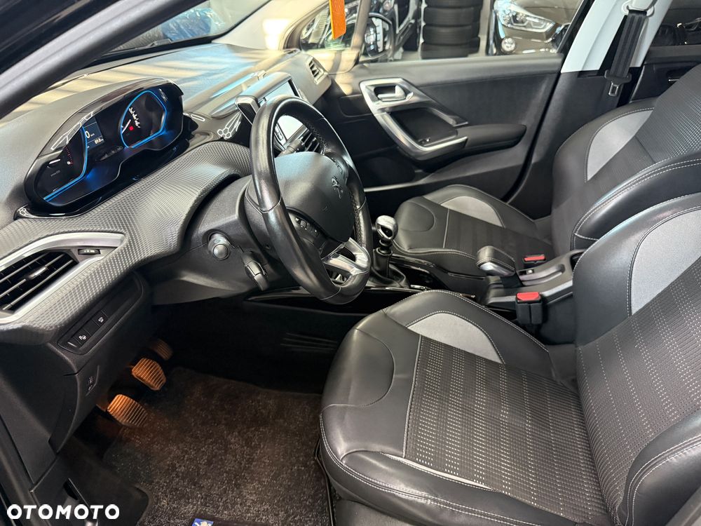 Peugeot 2008 1.6 BlueHDi Allure - 18
