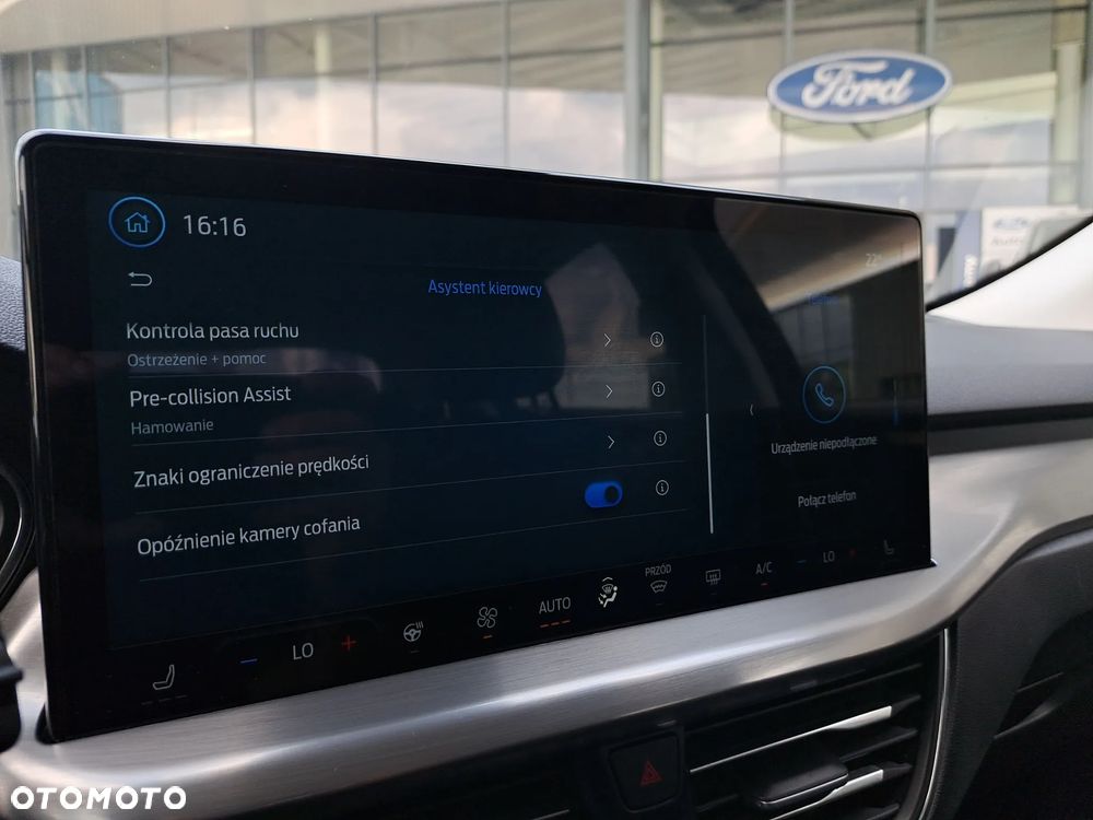 Ford Focus 1.0 EcoBoost mHEV Titanium X - 26