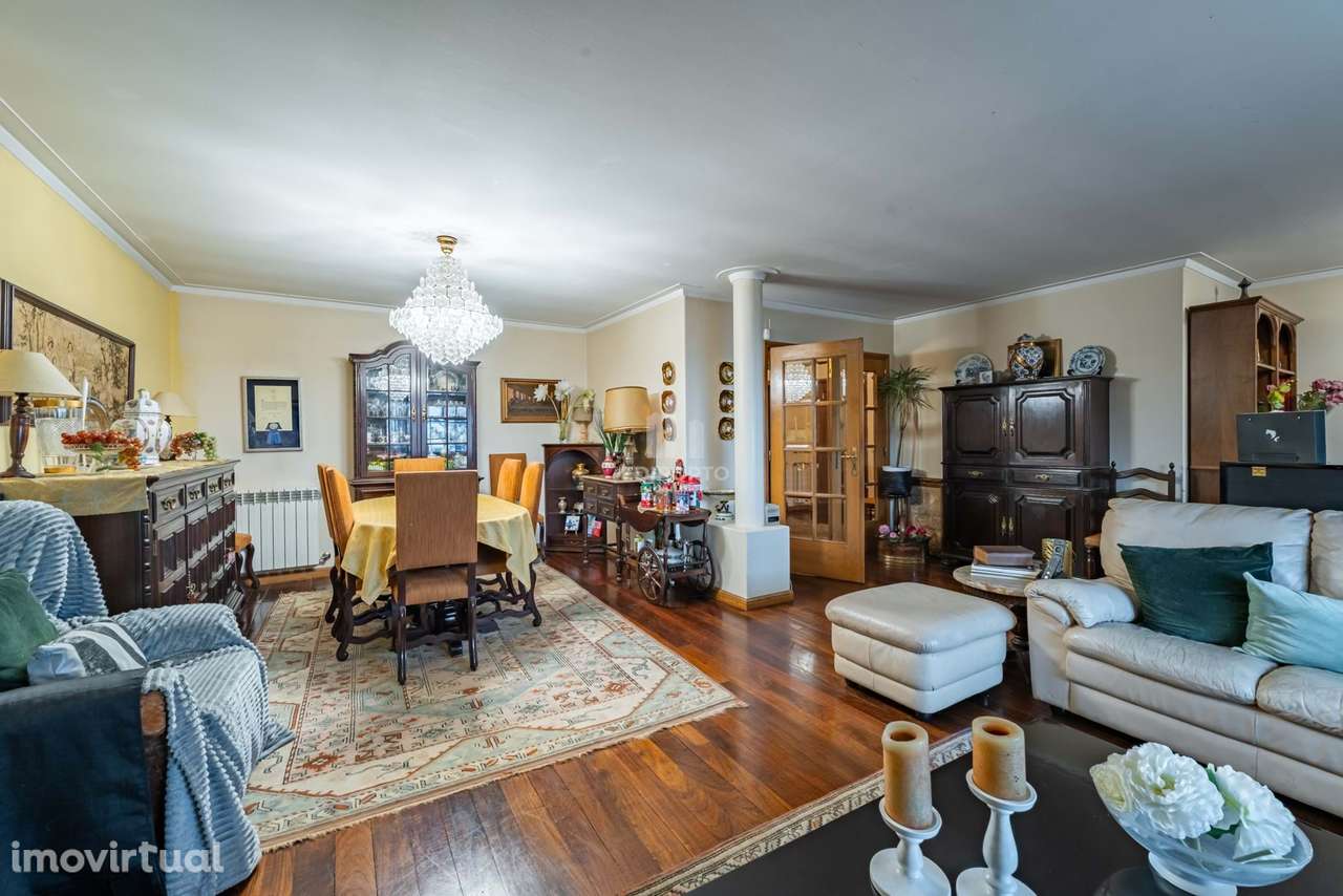 Apartamento T4, em zona Prime de Gaia, na Rua de D.Dinis. - Grande imagem: 5/23