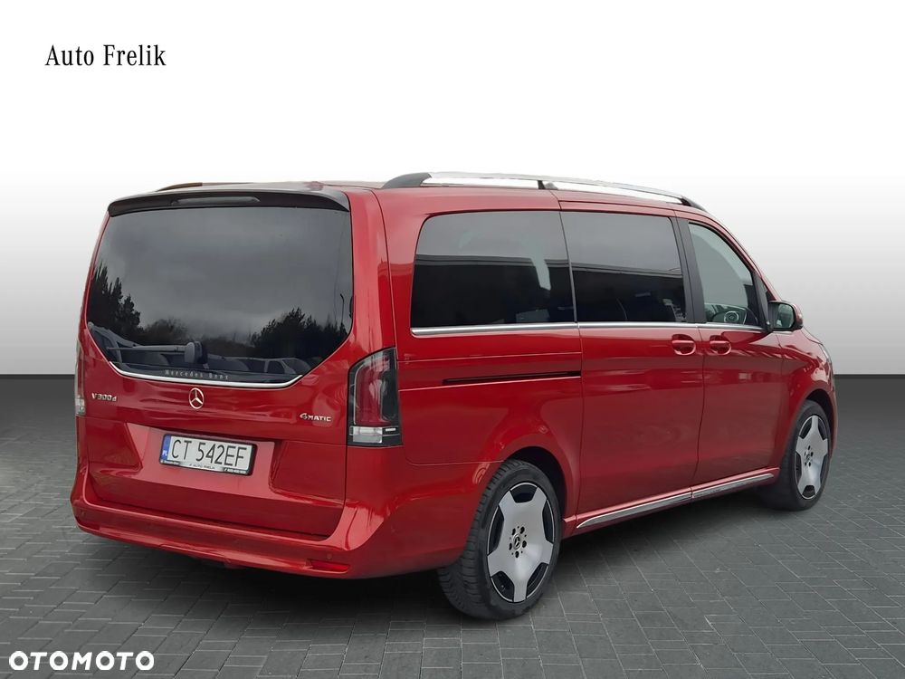 Mercedes-Benz Klasa V - 5