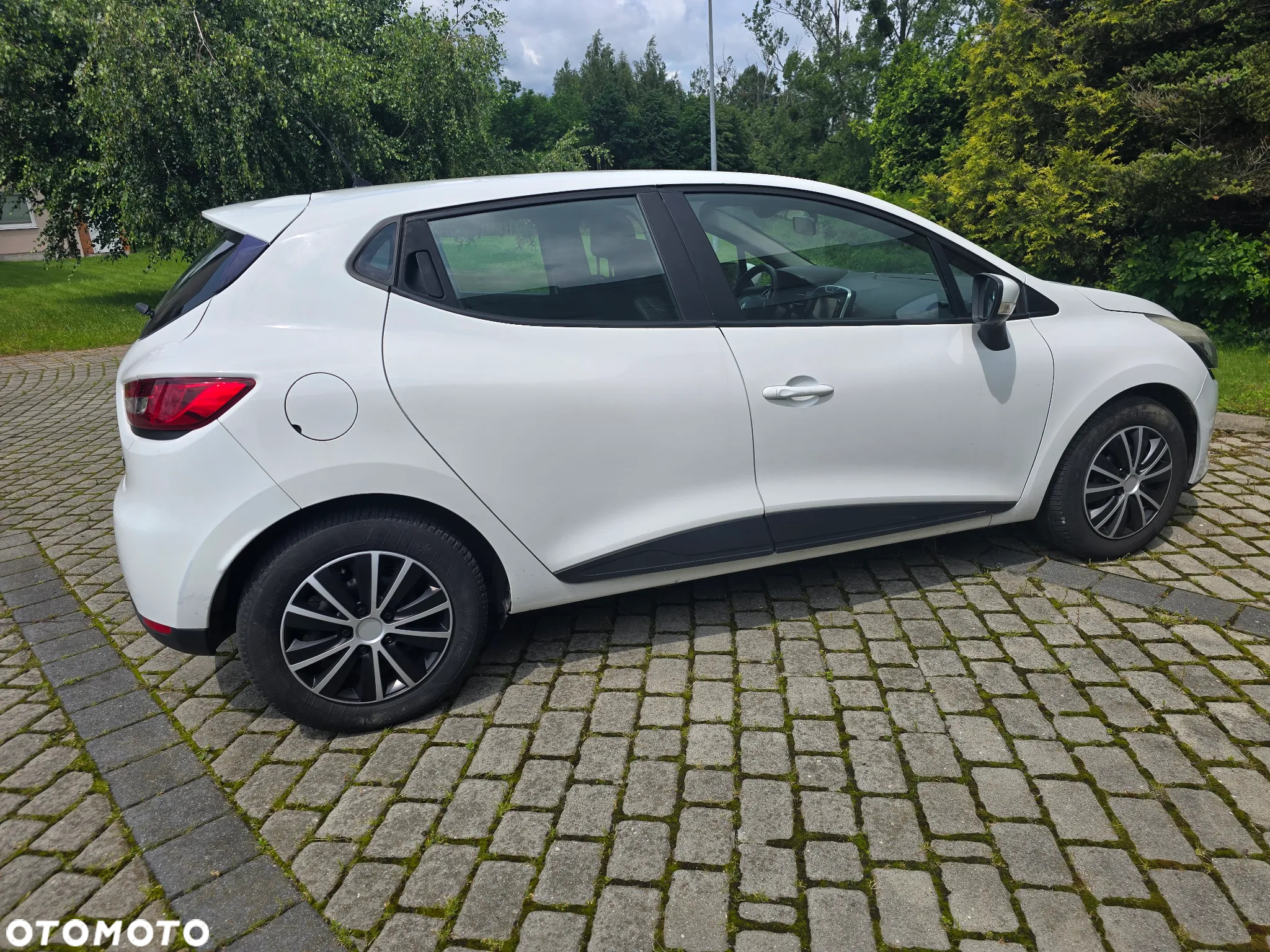 Renault Clio (Energy) dCi 90 Bose Edition - 4