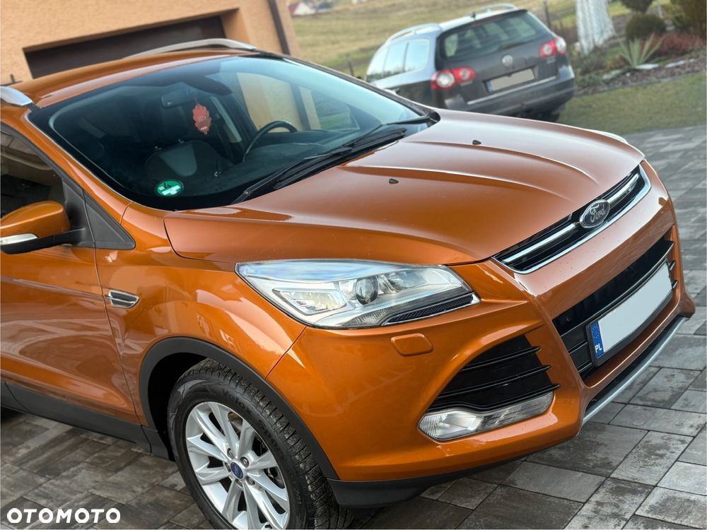 Ford Kuga 2.0 TDCi 4x2 Titanium - 32