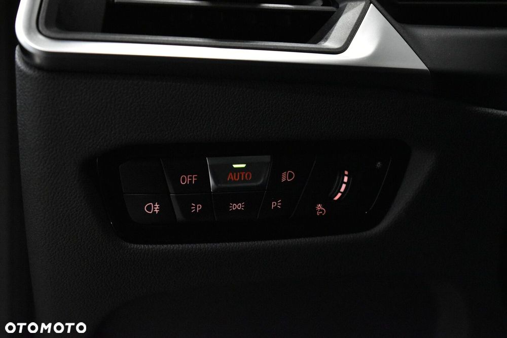 BMW Seria 2 M240i xDrive - 9