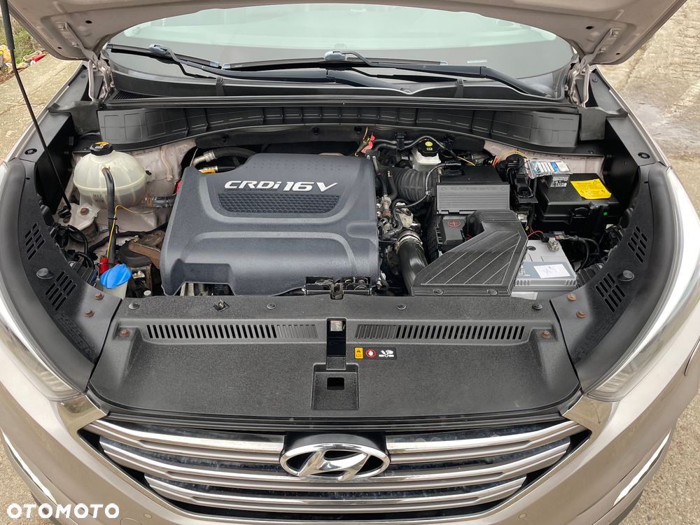 Hyundai Tucson 2.0 CRDI 4WD Automatik Premium - 12