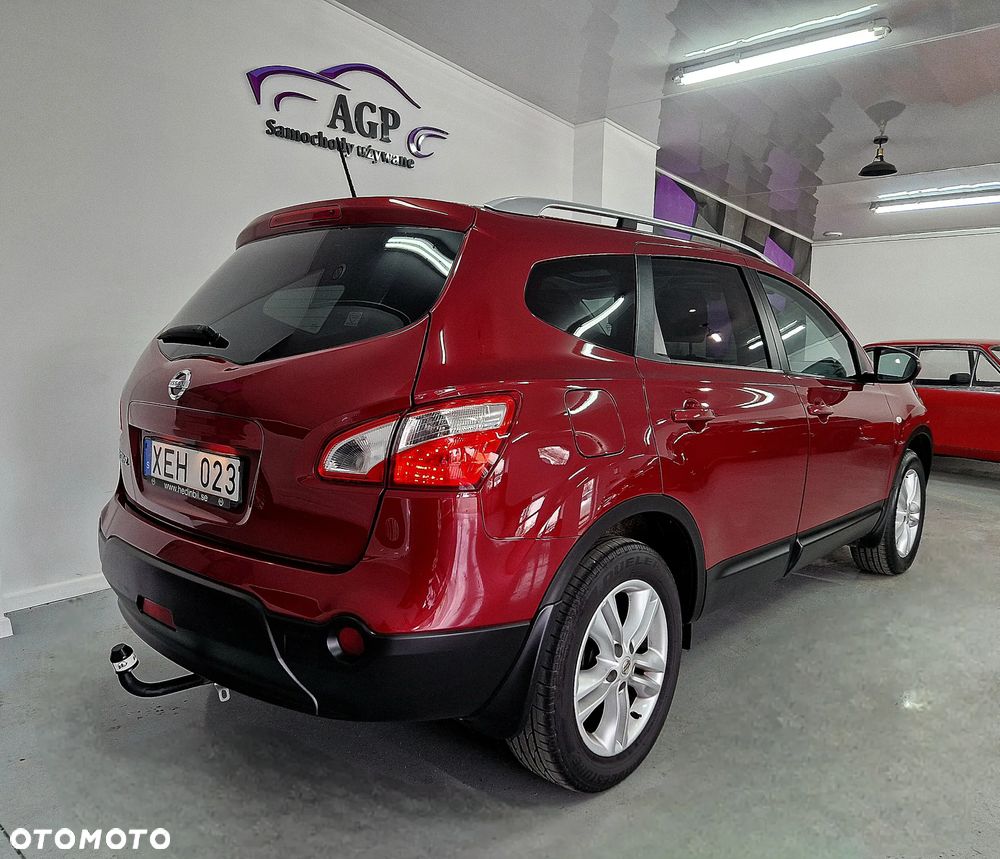 Nissan Qashqai+2 2.0 4x4 Tekna - 2