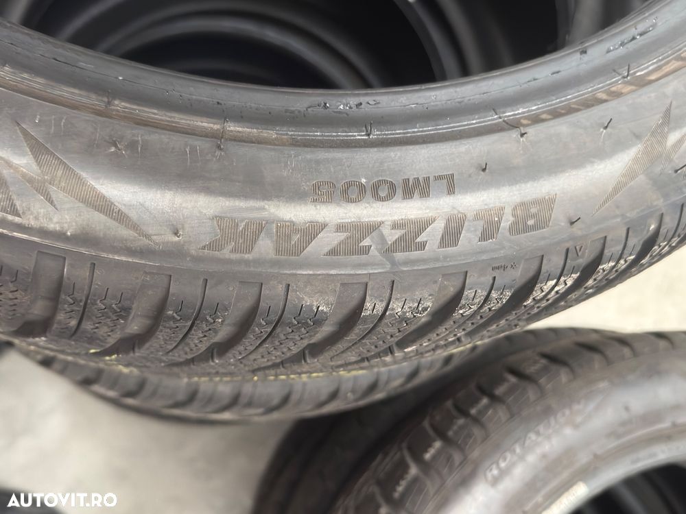 Vând 2 anvelope 265/40/21 bridgestone de iarnă ca noi - 6