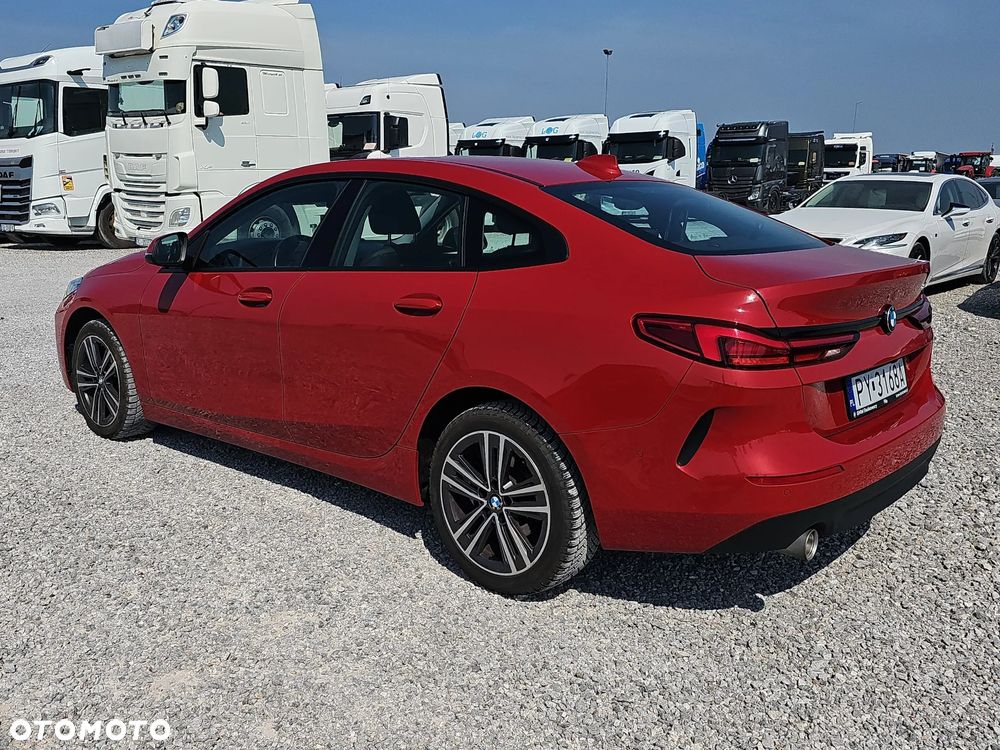 BMW Seria 2 218i - 7