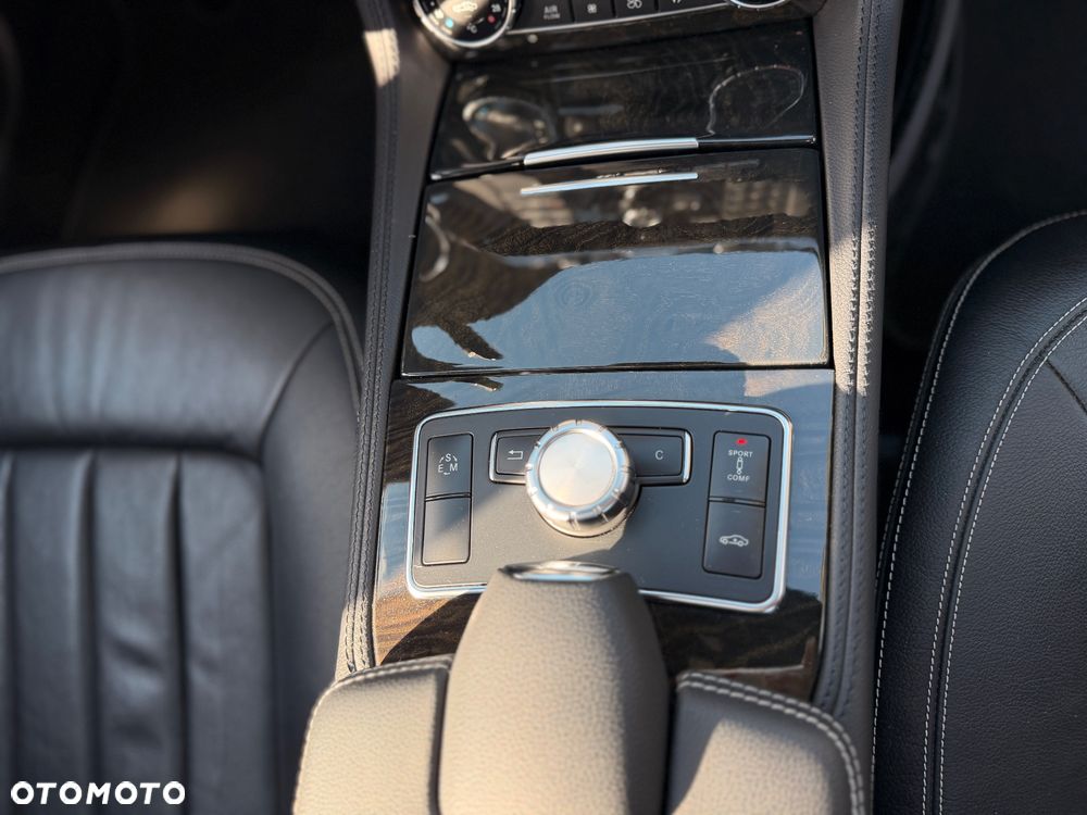 Mercedes-Benz CLS 350 BlueEFFICIENCY - 26