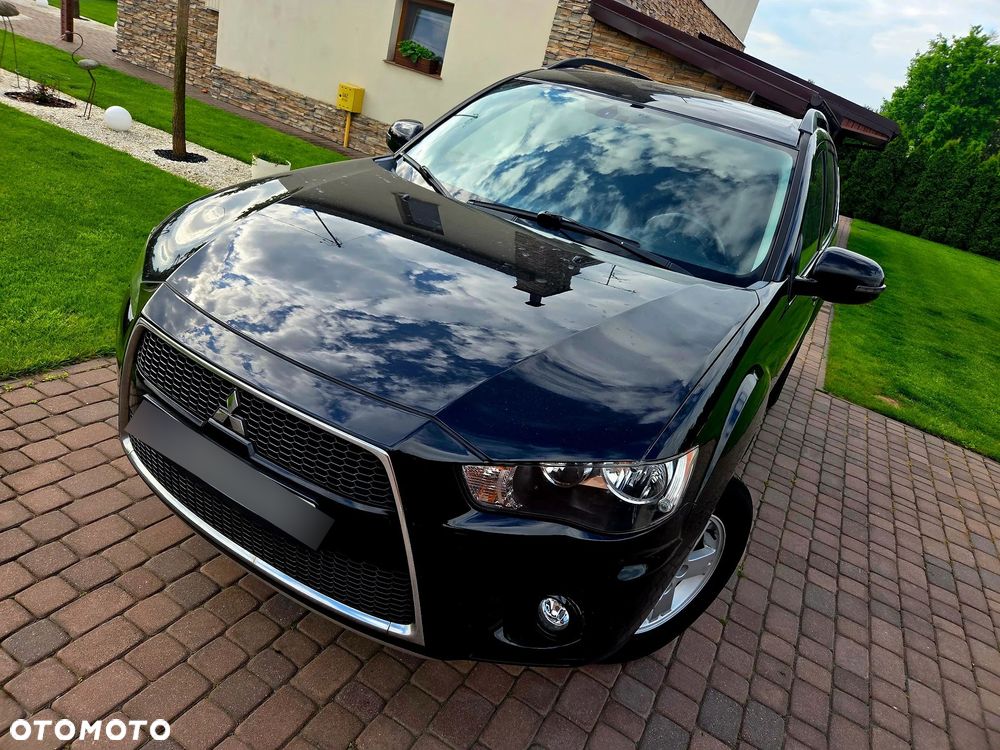 Mitsubishi Outlander - 22