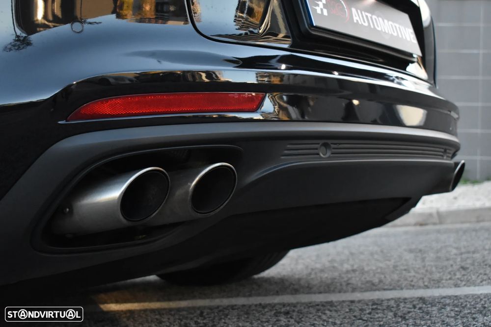 Porsche Panamera Sport Turismo 4 E-Hybrid Platinum Edition - 11