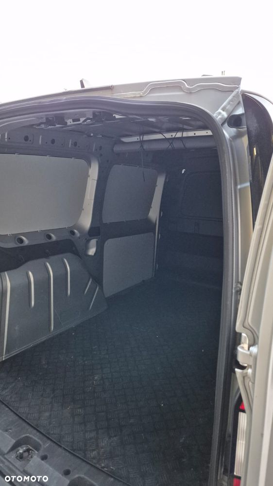 Volkswagen CADDY MAXI - 14