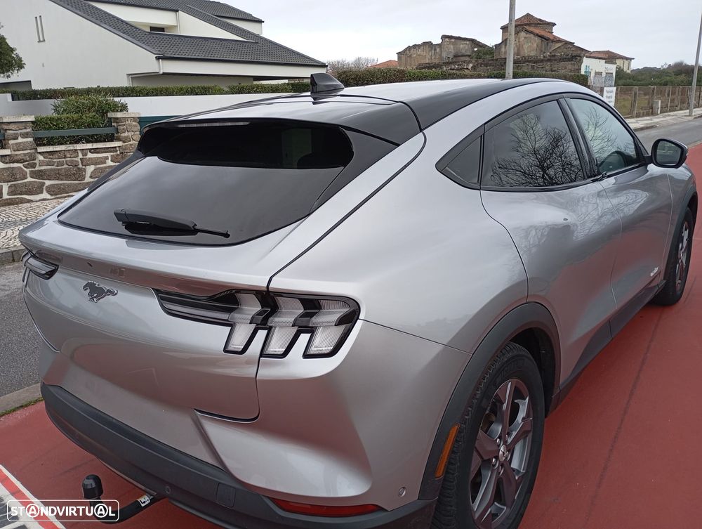 Ford Mustang Mach-E 75.7 kWh Premium AWD - 18