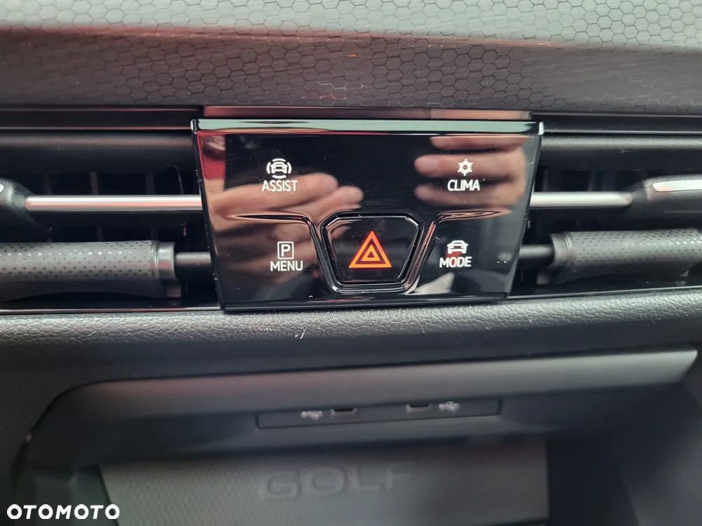 Volkswagen Golf VIII 2.0 TDI GTD DSG - 39