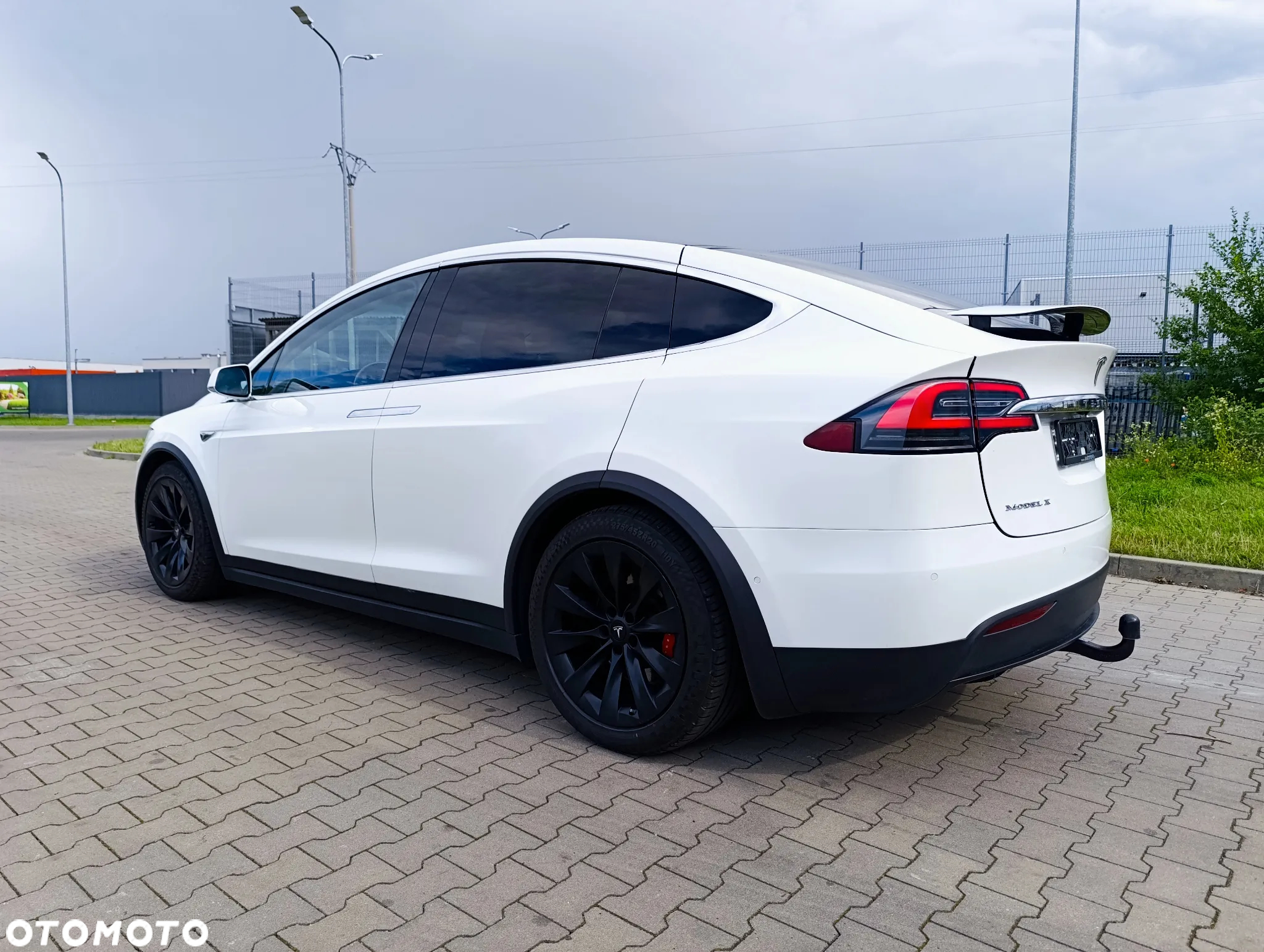 Tesla Model X Performance - 21