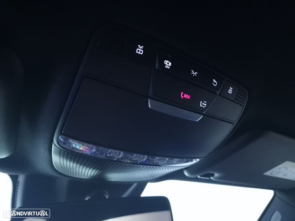Mercedes-Benz E 220 d AMG Line - 34