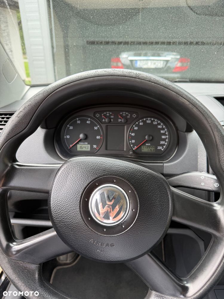 Volkswagen Polo - 7
