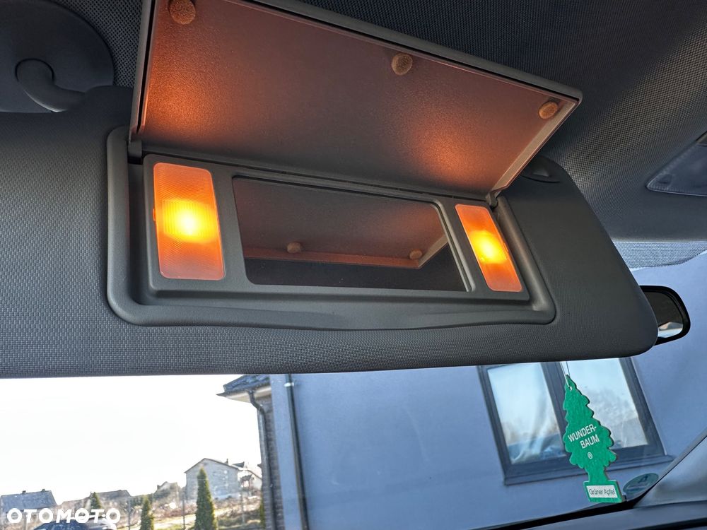 Opel Astra 1.6 Fun - 21