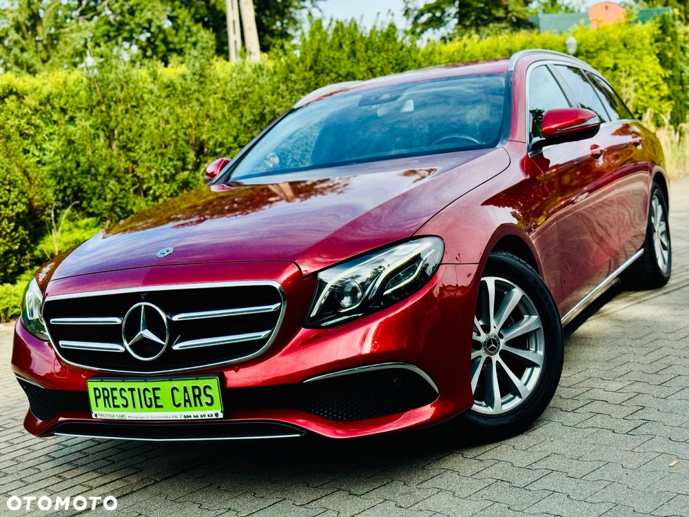 Mercedes-Benz Klasa E 220 d T 9G-TRONIC Exclusive - 16