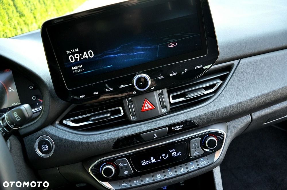 Hyundai i30 1.5 T-GDI 48V Executive - 22