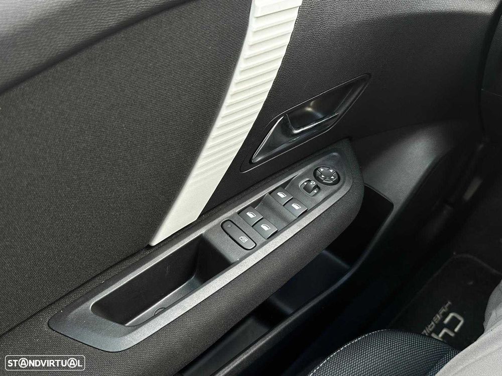 Citroën C4 1.2 Hybrid Plus e-DSC6 - 17