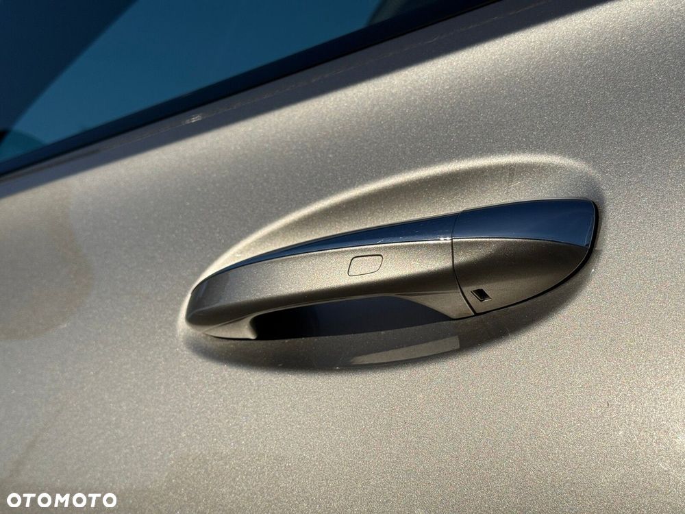 Mercedes-Benz GLE 300 d 4-Matic - 13