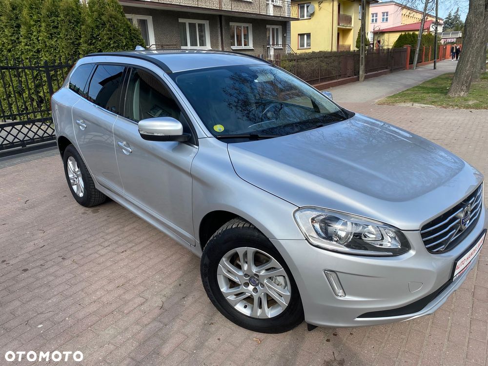 Volvo XC 60 D3 Geartronic Momentum - 17