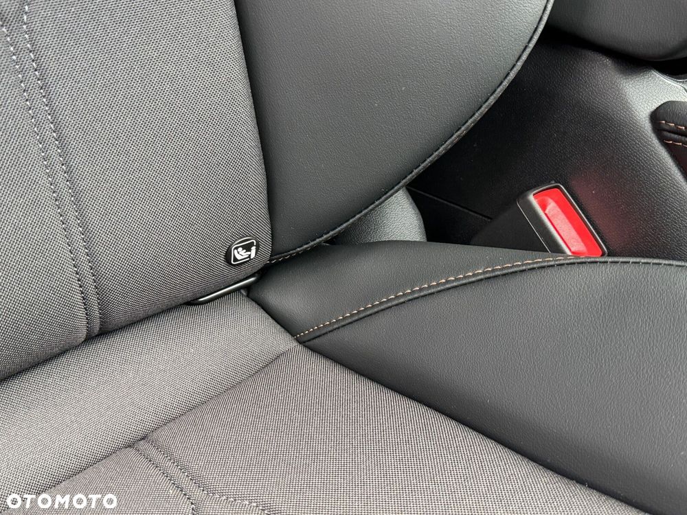 Cupra Leon 1.5 eTSI mHEV DSG - 32