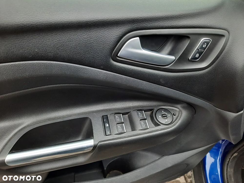 Ford Kuga 2.0 TDCi 4x4 SYNC - 13