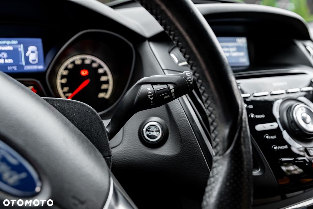 Ford Focus 2.0 EcoBoost ST - 39