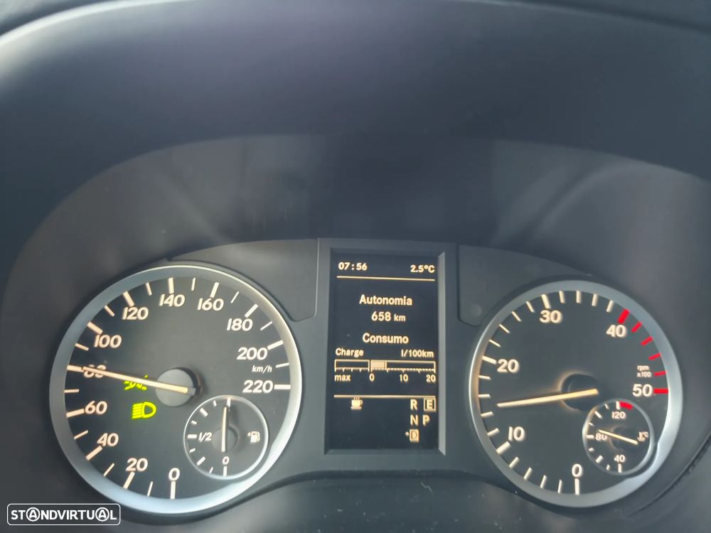 Mercedes-Benz Vito Extra-Longa Aut. SHUTTLE - 12