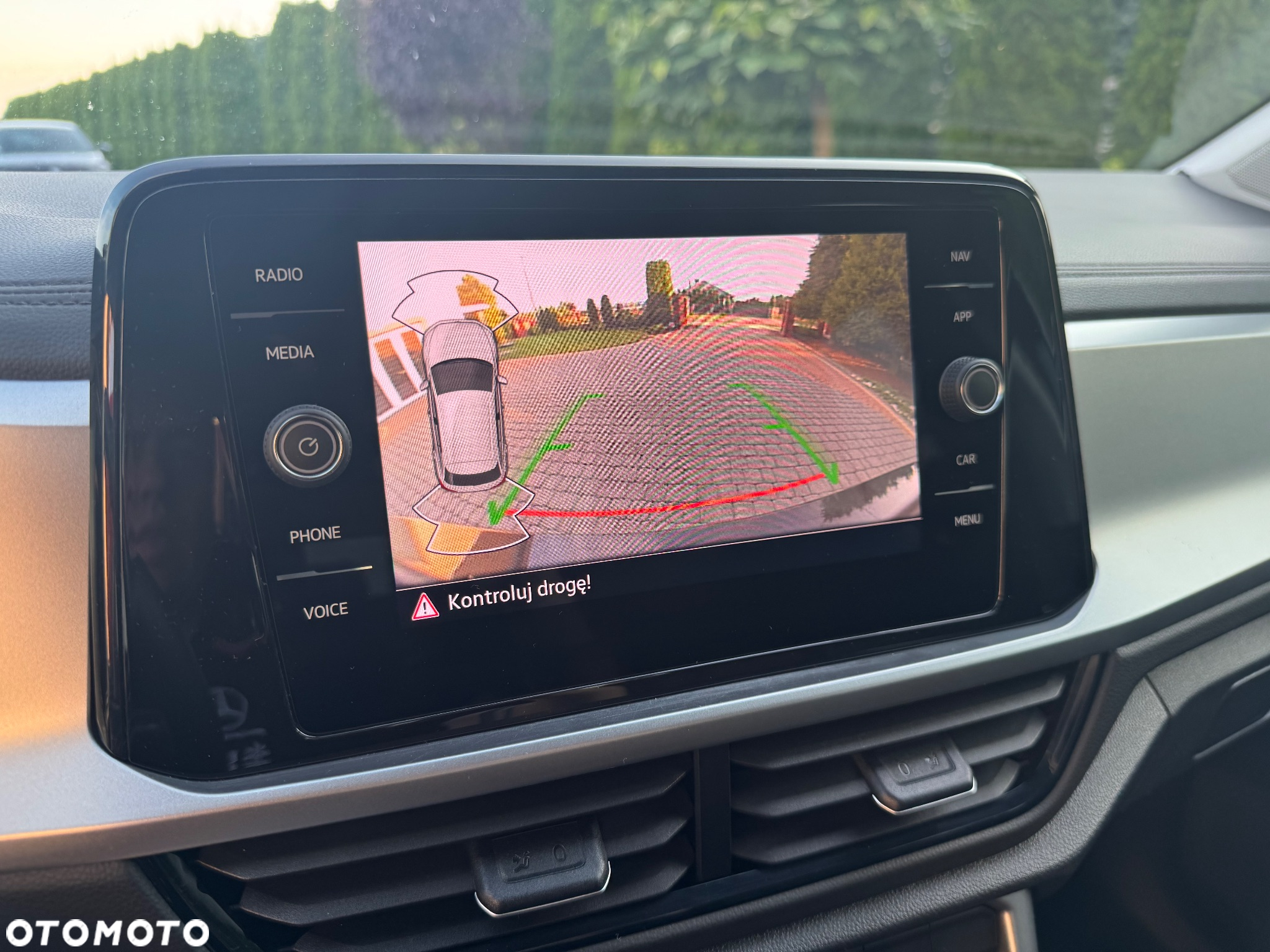 Volkswagen T-Roc 1.0 TSI Life - 33