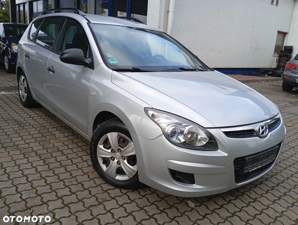 Hyundai i30 i30cw 1.4 blue Comfort - 37